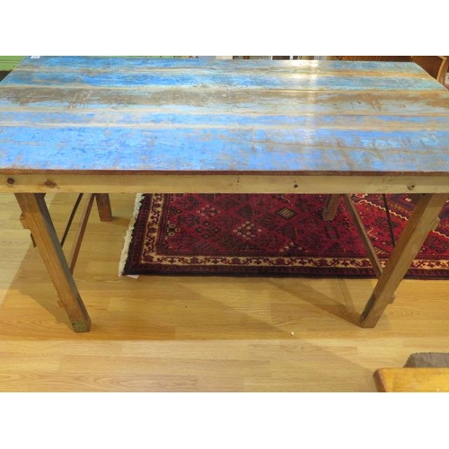 509 - A vintage painted folding table - Height 78cm x 153cm x 77cm