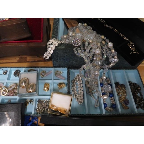 147 - A good selection of mainly costume jewellery with two jewellery boxes