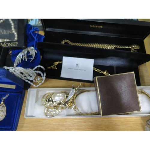 147 - A good selection of mainly costume jewellery with two jewellery boxes