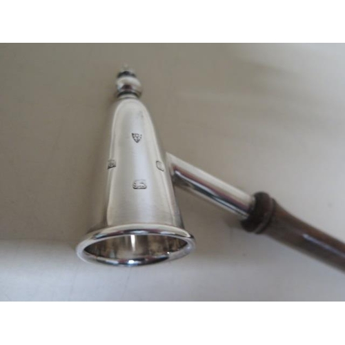 163 - A silver candle snuff with turned wooden handle - Length 28cm - Birmingham 1983 JBC & S Ltd JB Chaff... 