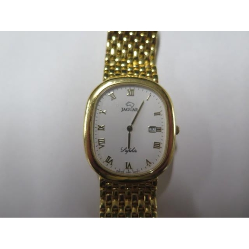 197 - A Jaguar 18ct yellow gold Quartz bracelet wristwatch J581-A34A - 28mm case - approx total weight wit... 