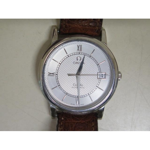 215 - A gents stainless steel 1999 Omega De Ville automatic wristwatch 54677763 - 34mm case - on a leather... 