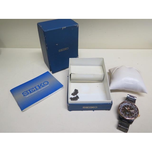 228 - A Seiko Sports Automatic special edition bracelet wristwatch - 4cm case - with box, booklet, two spa... 