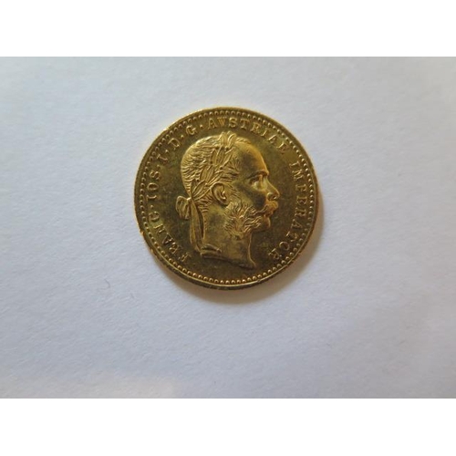 235 - A 1915 gold Ducat - approx weight 3.5 grams