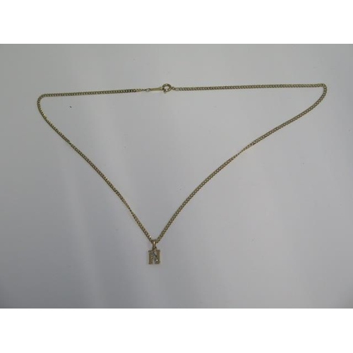 6 - A 9ct yellow gold N pendant on 9ct gold 42cm chain - approx weight 3.5 grams
