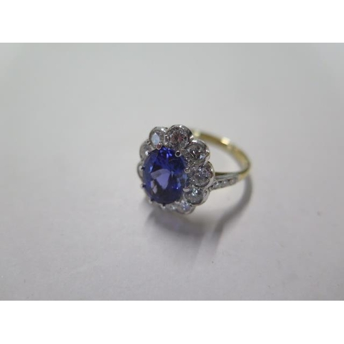 66 - An 18ct yellow gold Tanzanite and Diamond ring - Tanzanite approx 2cts (very good colour) - Diamond ... 