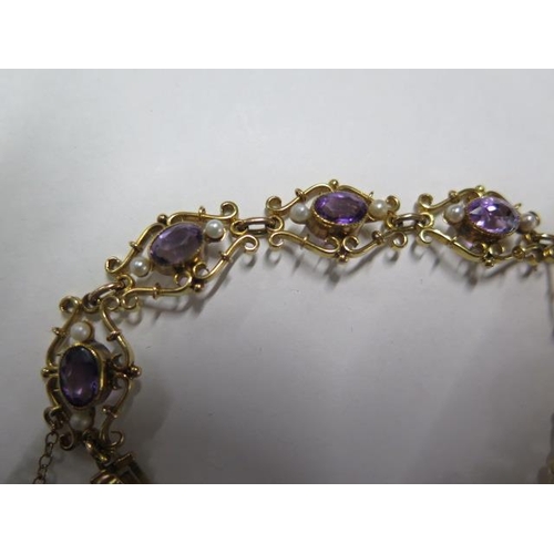 69 - A 15ct yellow gold amethyst and pearl bracelet - approx weight 17.5 grams - in good condition