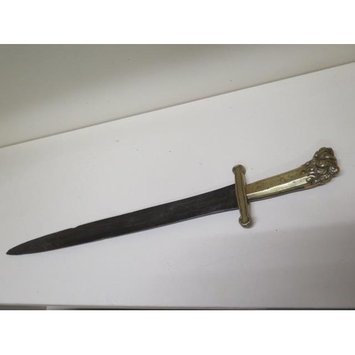 363 - A Gladius sword with lions head hilt and later name stamping - Length 62cm