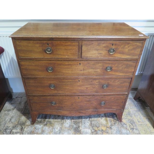 460 - A Georgian mahogany five drawer chest on splayed bracket feet - Height 104cm x 107cm x 54cm