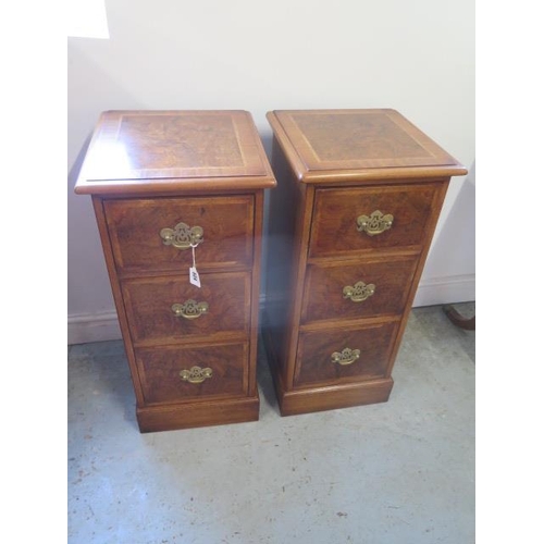 524 - A pair of walnut three drawer bedside chests made by a local craftsman to a high standard - Height 7... 