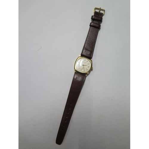 143 - A 9ct yellow gold manual wind Omer wristwatch - 27mm case, in working order, total weight approx 21 ... 