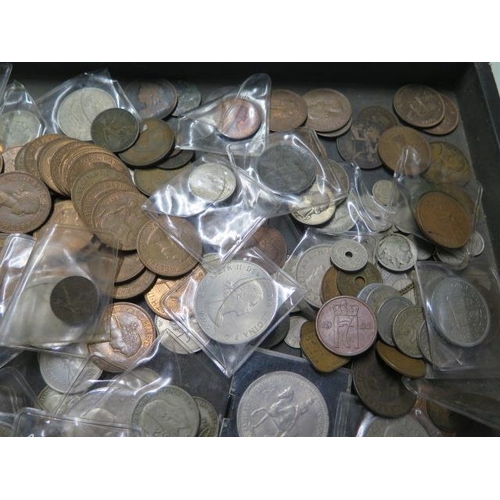 201 - A collection of mainly British coins