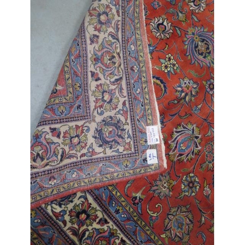 381 - A hand knotted woolen Sarough rug - 3.70m x 2.58m - in good condition