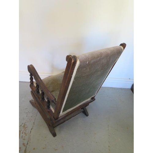 482 - A child's American rocking chair - Height 67cm