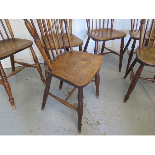 432 - A harlequin set of six 19th century ash and elm Windsor chairs - in good condition