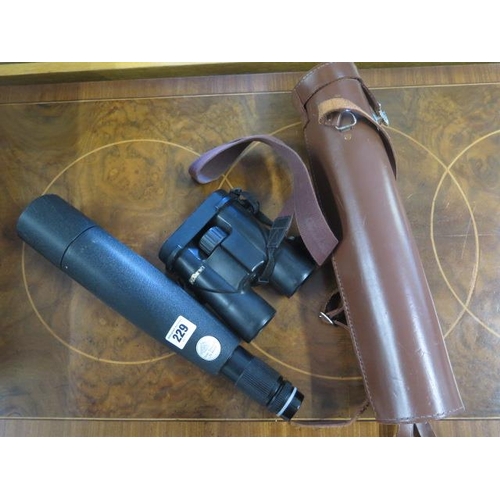 229 - A Hertel & Reuss 25-60 x 60 spotter scope and a pair of Opticron binoculars