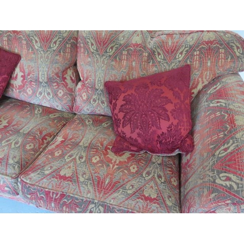 500 - A Duresta two seater Mayfair medium sofa in gold elite fabric - in good condition with scatter cushi... 