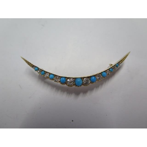 70 - An Edwardian 15ct (tested) turquoise and diamond crescent brooch - size approx 50mm x 15mm - diamond... 