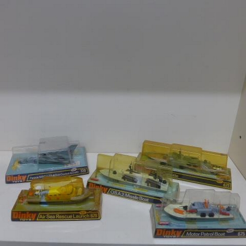 11 - Dinky Toys - 4 boxed boats - Air Sea Rescue Launch 678 - cover broken - Motor patrol boat 675, O.S.A... 