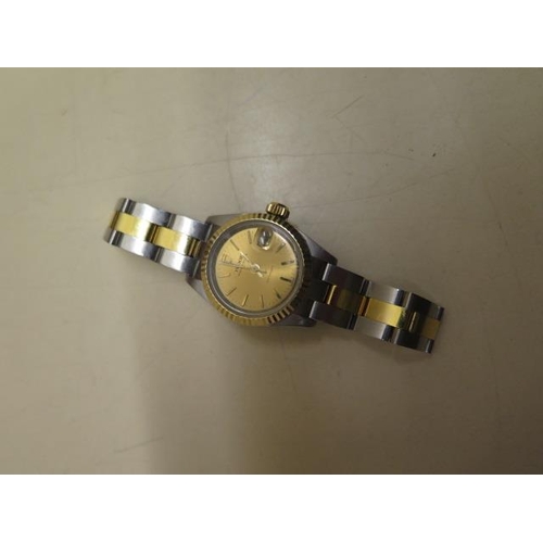 218 - A Tudor Princess quartz Oyster date ladies bi metal wristwatch with champagne date dial - 25mm case ... 