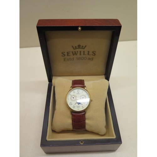 219 - A 9ct yellow gold Millennium Limited Edition gents Sewills quartz wristwatch no 0186 of 2000 - boxed... 