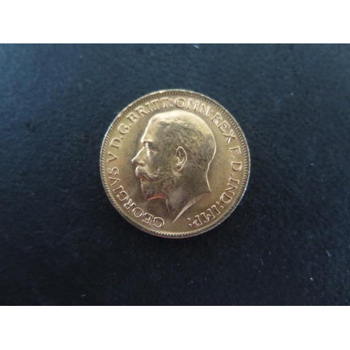 252 - A George V full gold sovereign dated 1913