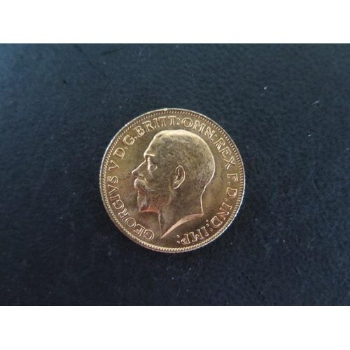 252C - A George V full gold sovereign dated 1912