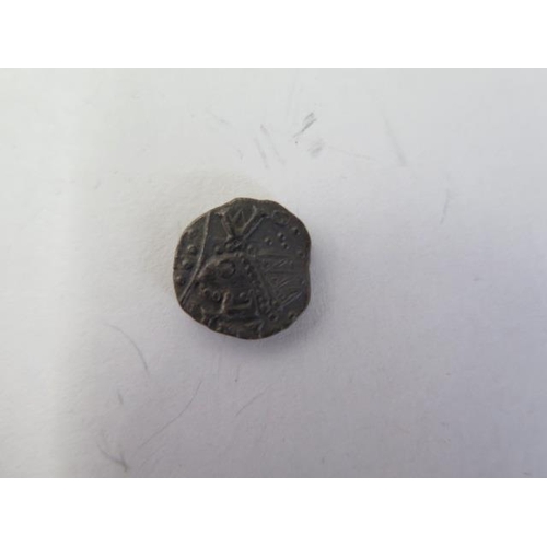 262 - A Saxon silver Sceatta 680-710AD - 11mm - approx 1.2 grams