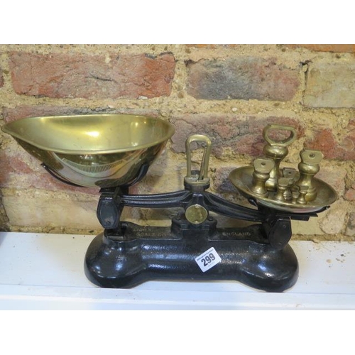 299 - A set of new kitchen scales with weights