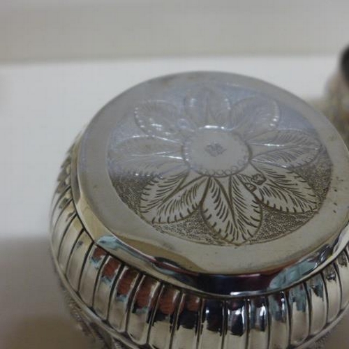 84 - An Eastern white metal bowl - Diameter 11cm - and two hallmarked silver bowls - total weight approx ... 