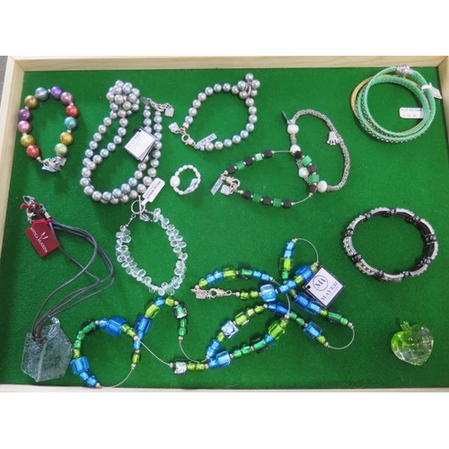 94 - An assortment of costume jewellery to include bracelets/pendant/ring - ex jewellers stock - as new c... 