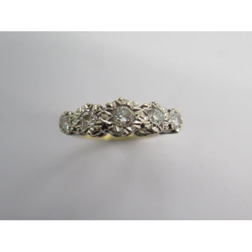 105 - An 18ct yellow gold five stone diamond ring size H/I - approx weight 3.7 grams - diamonds bright and... 