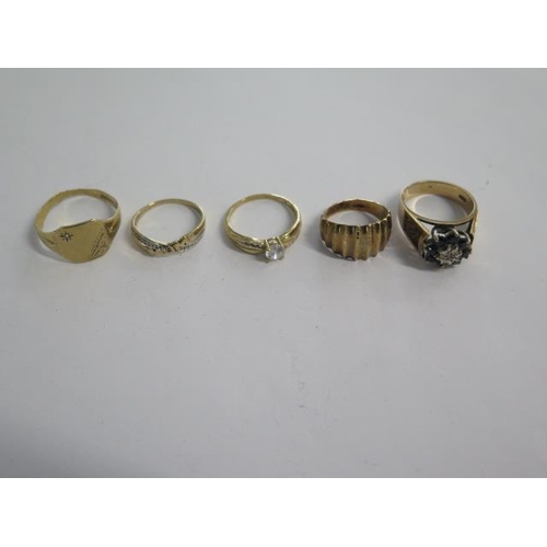 107 - Five 9ct yellow gold rings ranging from sizes I to U - total weight approx 14 grams