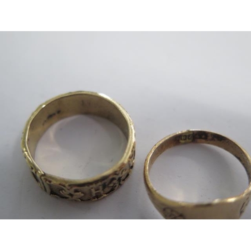 110 - A Mizpah gilt ring size R, a gilt signet ring and a pair of 9ct screw back earrings - total weight a... 