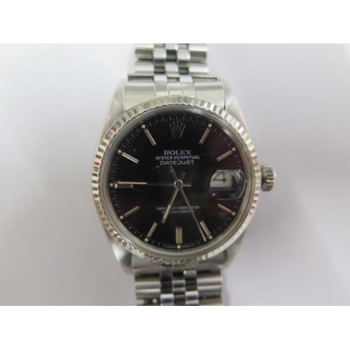 234 - A gentleman's Rolex Oyster Perpetual Datejust stainless steel bracelet wristwatch model 16014 serial... 