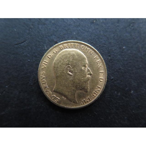 253 - An Edward VII gold half sovereign dated 1905