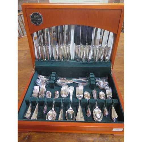 379 - A Butler Kitemark Collection 12 place canteen of cutlery in very good condition