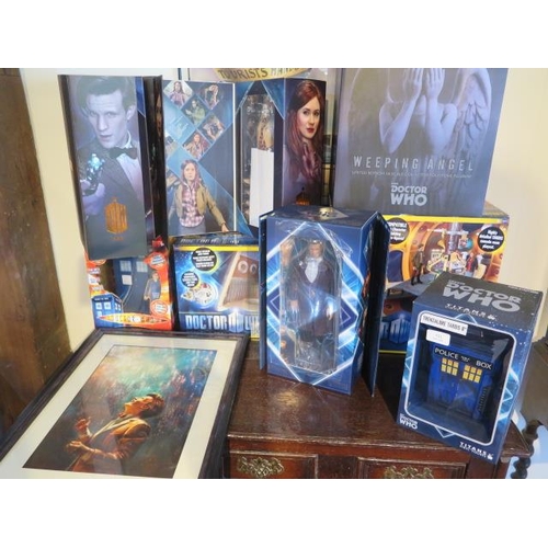 411 - Eight boxed Dr Who figures, playsets and a picture - please see images for vendors list