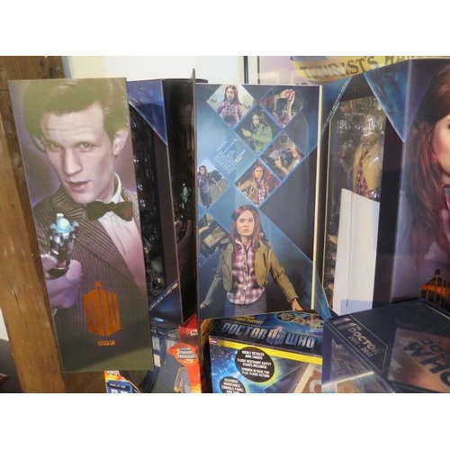 411 - Eight boxed Dr Who figures, playsets and a picture - please see images for vendors list