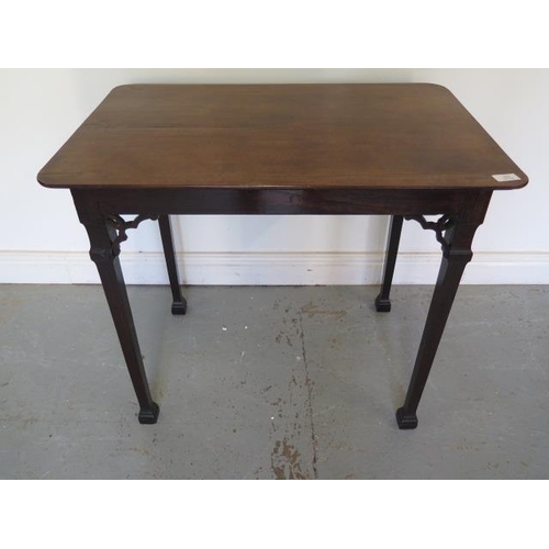 551 - A Georgian mahogany side table - Width 75cm x Depth 48cm x Height 67cm