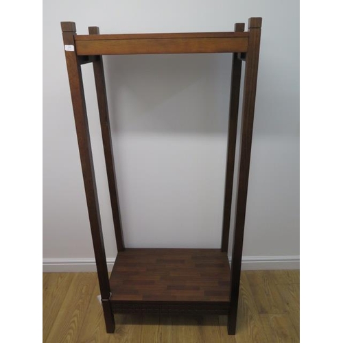 636 - A new hardwood clothes rail by Hudson - Height 175cm x 80cm