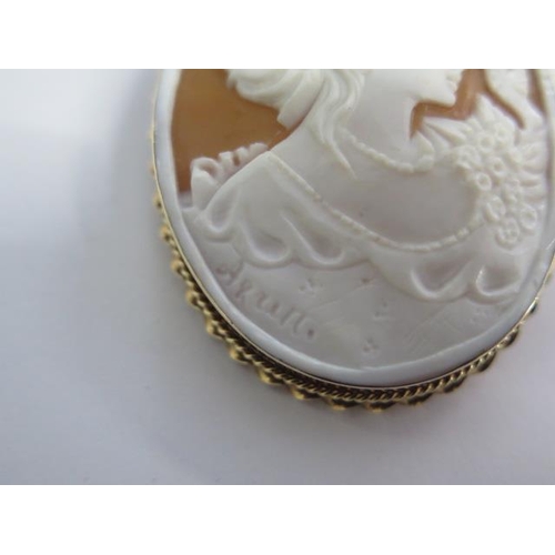 86 - A Good Quality Large Vintage 9ct Gold and Diamond Cameo Brooch, approx. 53mms x 42mms, not including... 