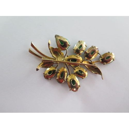 140 - A yellow gold foliate brooch - Length 6cm - approx weight 9 grams - surface tests to approx 9ct - ge... 