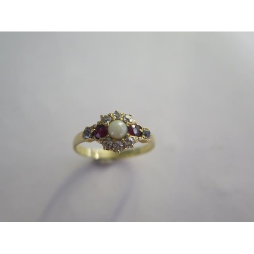 18 - A very pretty 18ct yellow gold diamond, garnet and pearl ring size Q - approx weight 3 grams - sligh... 