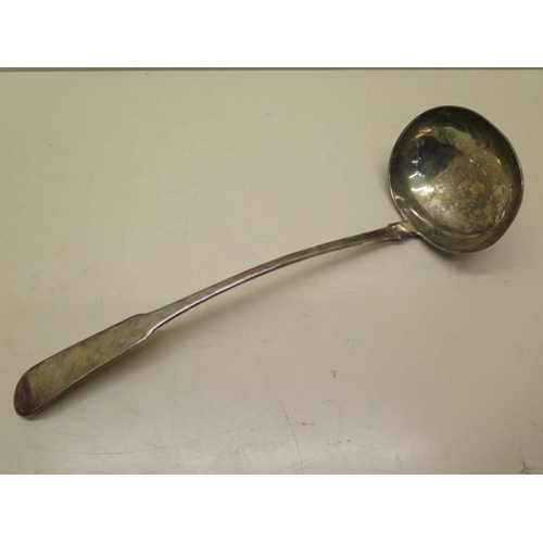 224 - A Georgian Scottish silver ladle Edinburgh 1795/96 CR - 33cm long - approx weight 6 troy oz - no eng... 