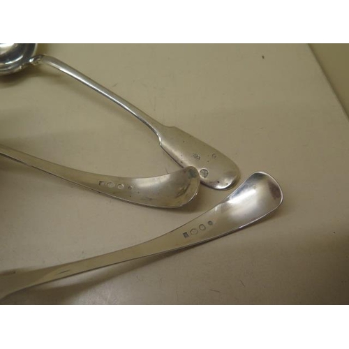 229 - A pair of Continental silver sifter spoons - Length 16cm and a Continental silver ladle - Length 20c... 