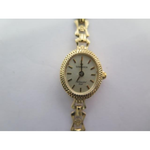 270 - A Sovereign 9ct ladies quartz bracelet wristwatch - approx wight 8.6 grams - probably needs a new ba... 