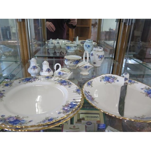 428 - A Royal Albert Moonlight Rose blue printed tea set - four piece with two dinner plates, cake plate, ... 