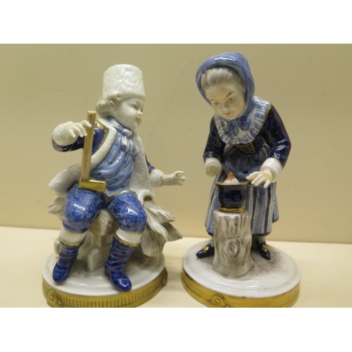 435 - A pair of Unter Weiss Bach figures - Height 18cm - hand off one otherwise good