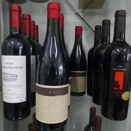 42 - Twelve bottles of red wine Chateau La Croix Blanche Montagne Saint Emilion x 4, Barossa Valley Shira... 
